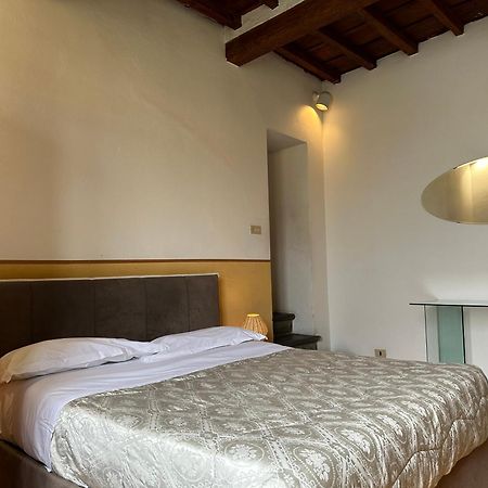 Ponte Vecchio Tower Apartman Firenze Kültér fotó