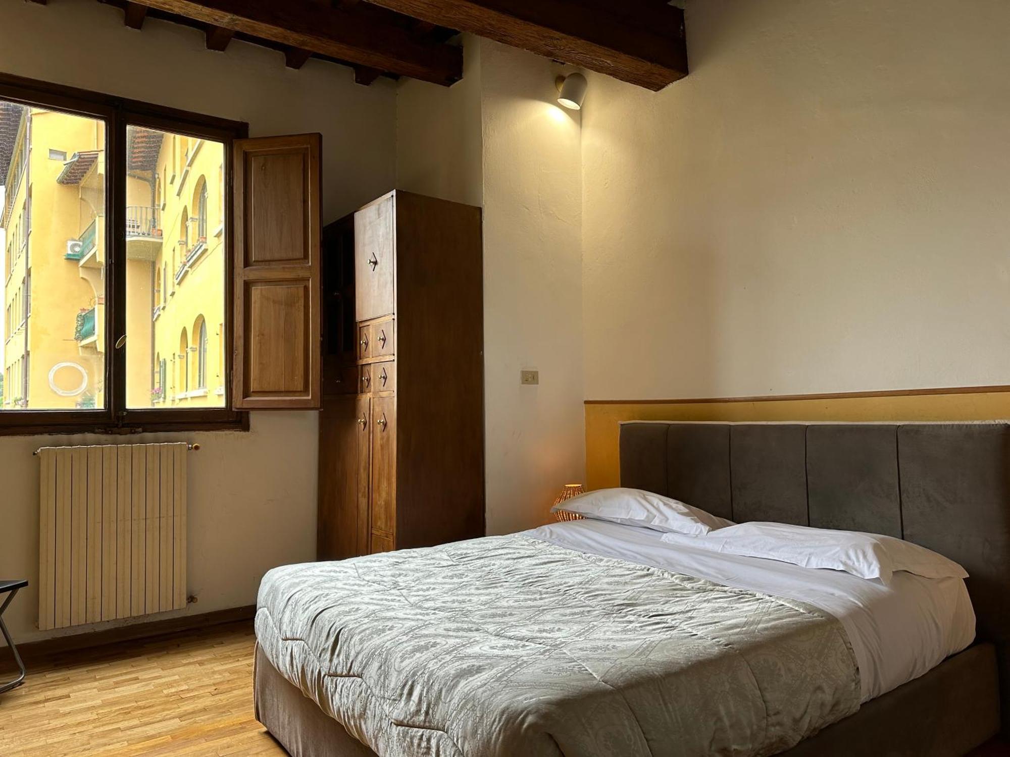 Ponte Vecchio Tower Apartman Firenze Kültér fotó